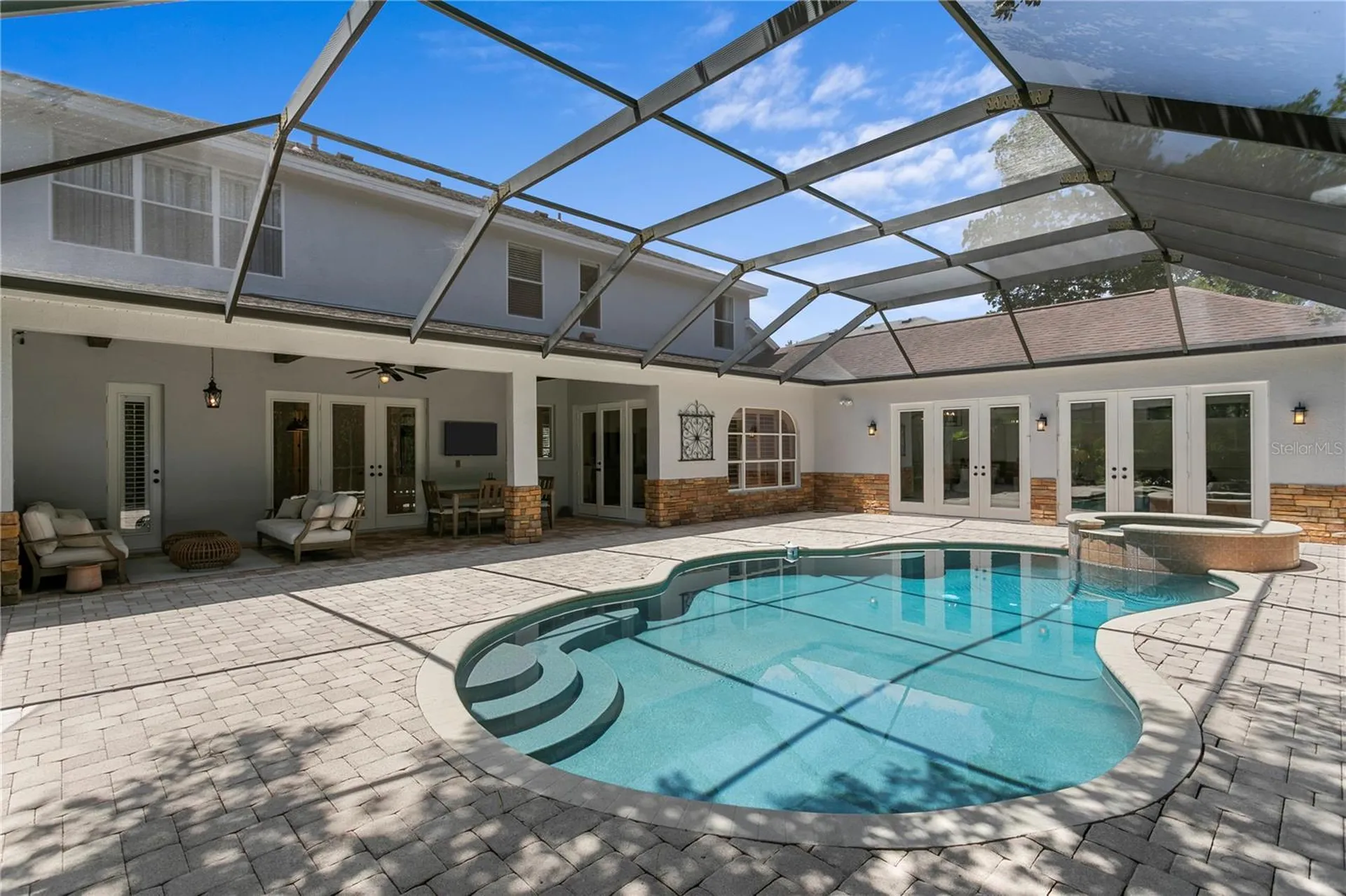 2113 Climbing Ivy Drive Tampa FL 33618