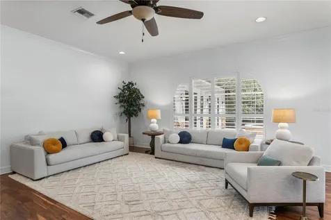 2113 Climbing Ivy Drive Tampa FL 33618