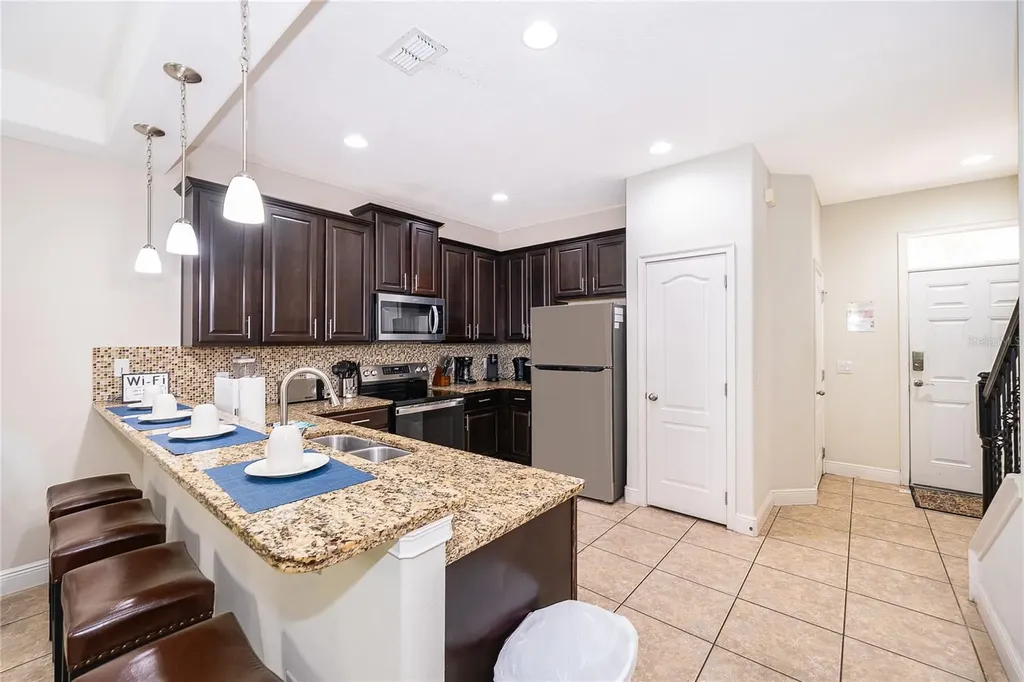 8213 Roseville Boulevard Davenport FL 33896
