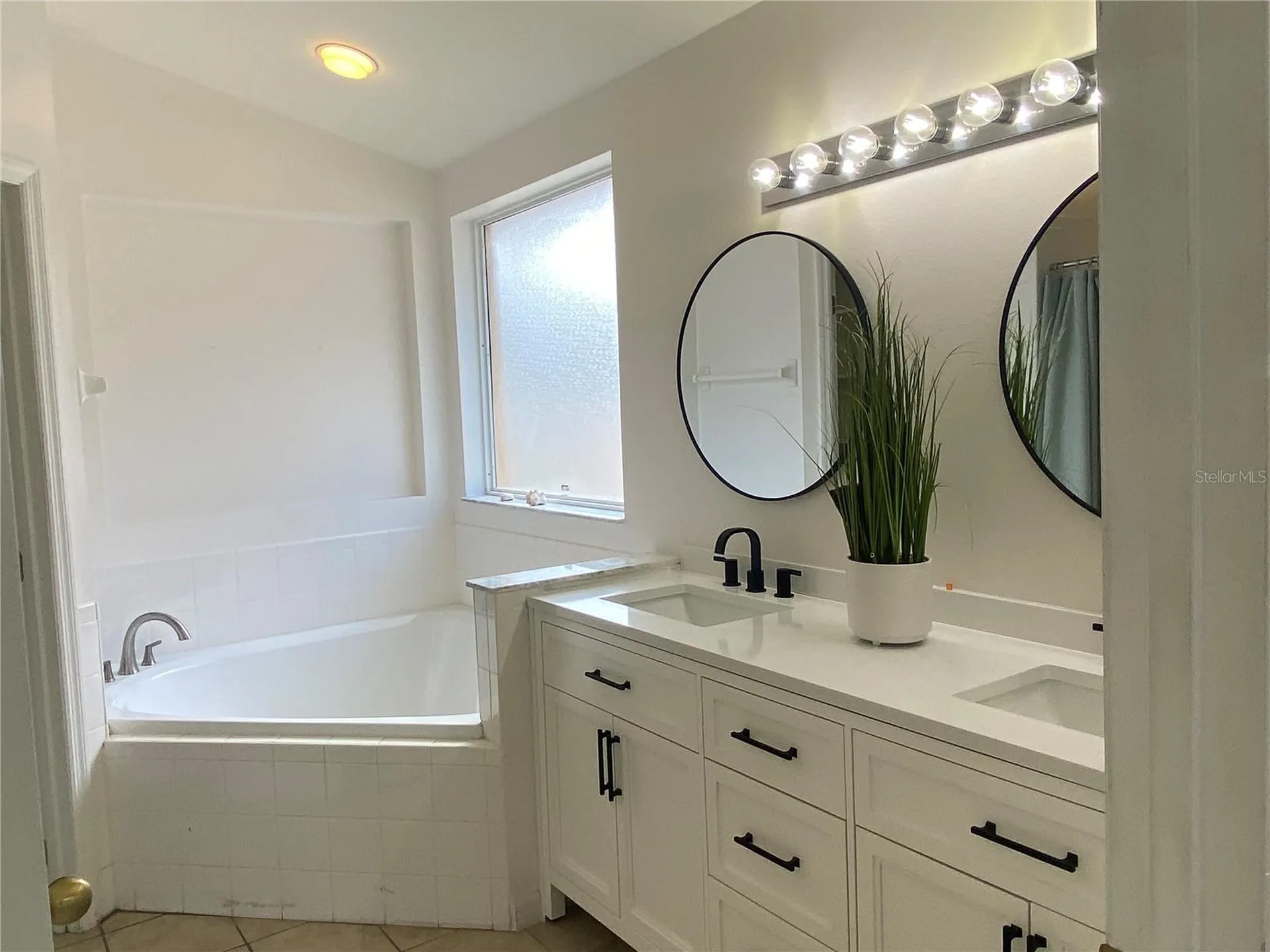 419 Buckingham Circle Davenport FL 33897