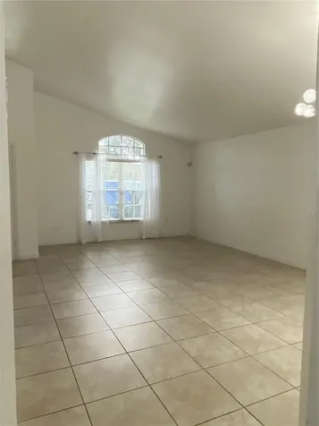 419 Buckingham Circle Davenport FL 33897