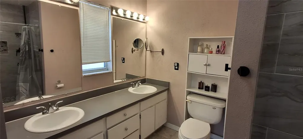 6944 Buhrley Terrace N St Petersburg FL 33709