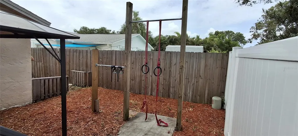 6944 Buhrley Terrace N St Petersburg FL 33709