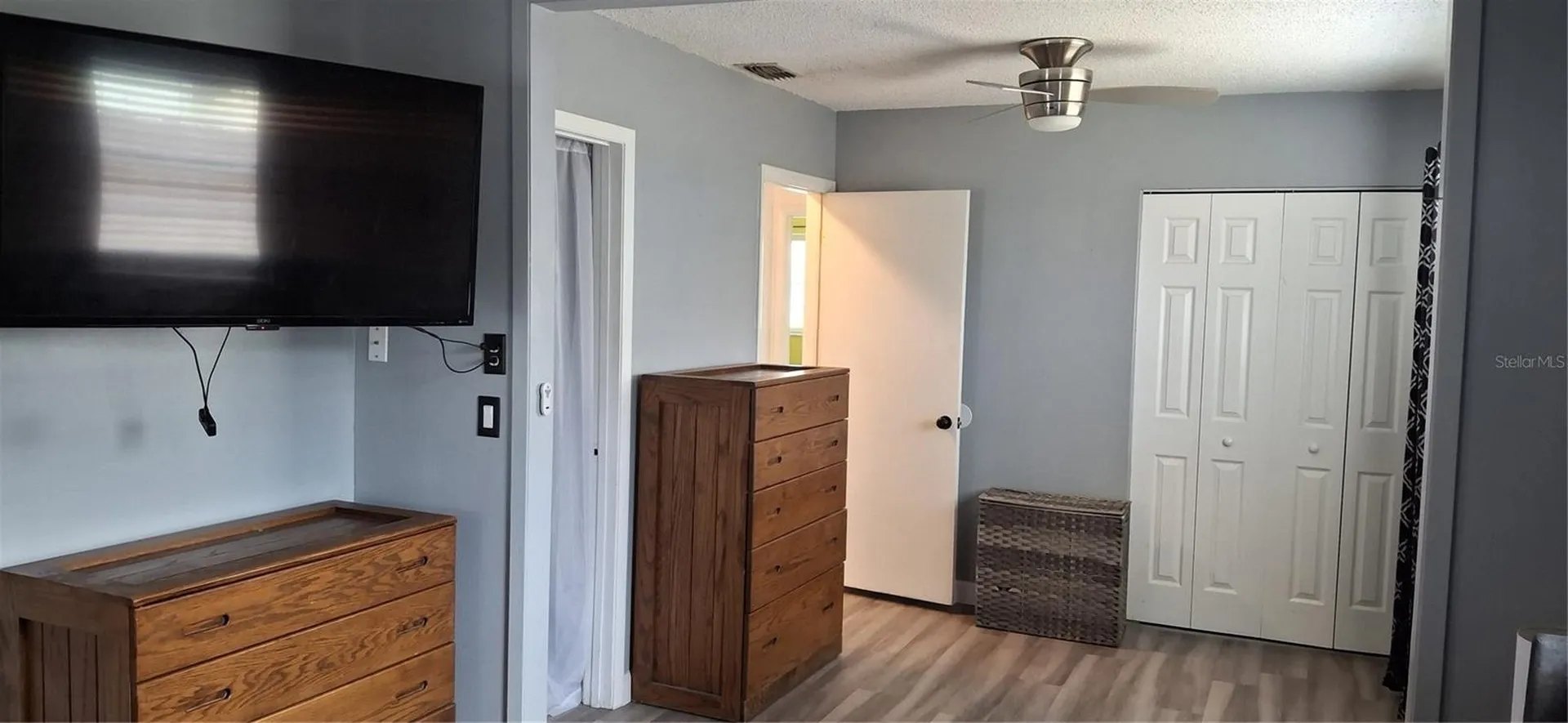 6944 Buhrley Terrace N St Petersburg FL 33709