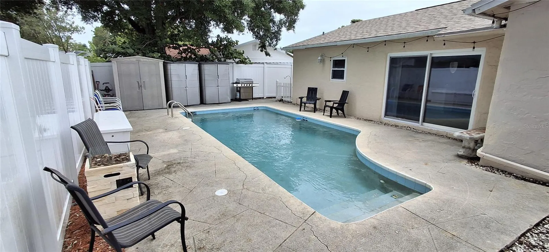 6944 Buhrley Terrace N St Petersburg FL 33709