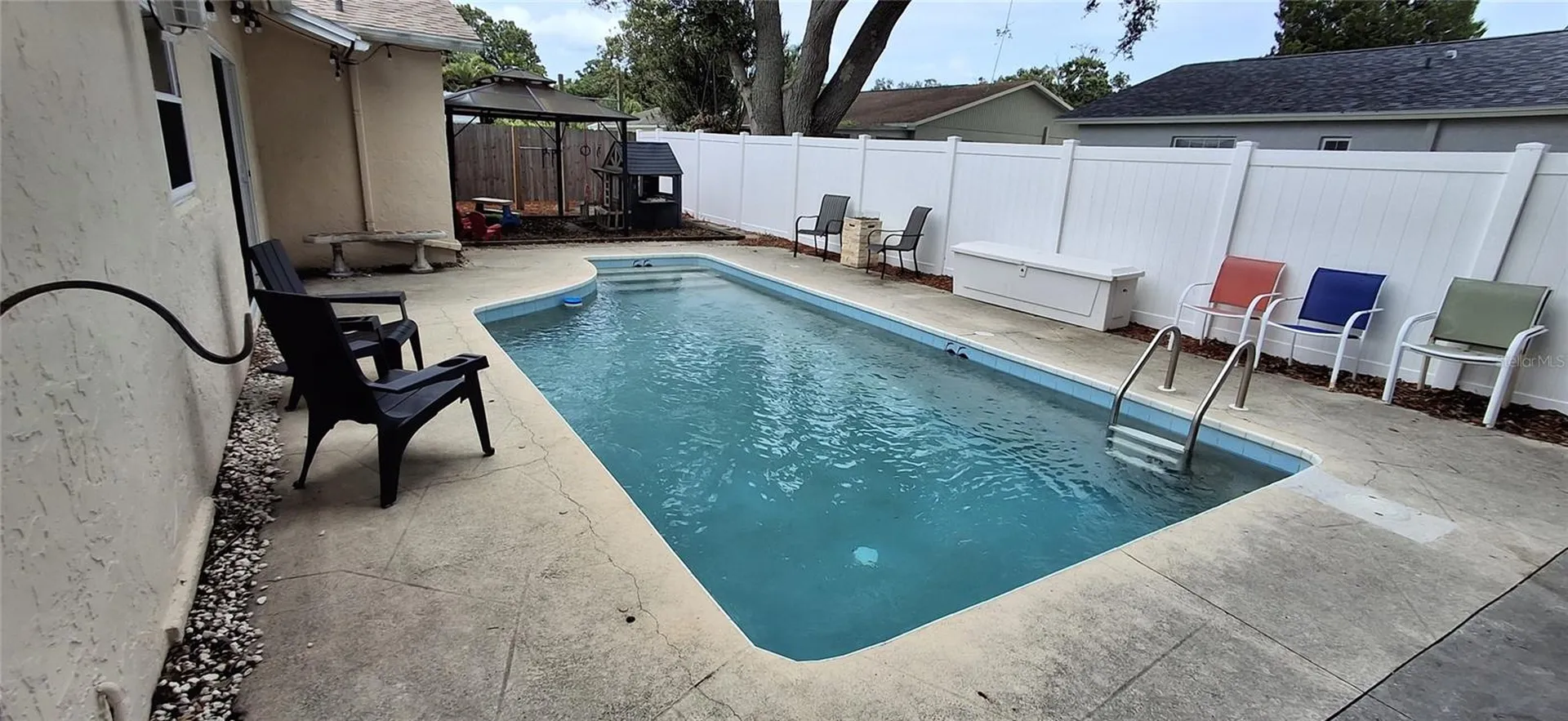 6944 Buhrley Terrace N St Petersburg FL 33709