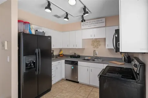 6944 Buhrley Terrace N St Petersburg FL 33709