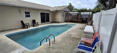 6944 Buhrley Terrace N St Petersburg FL 33709