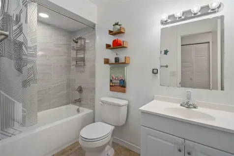 6944 Buhrley Terrace N St Petersburg FL 33709