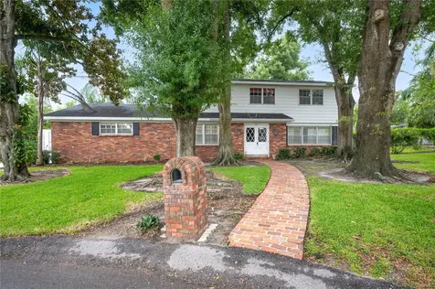 923 Woodmont Lane Lakeland FL 33813