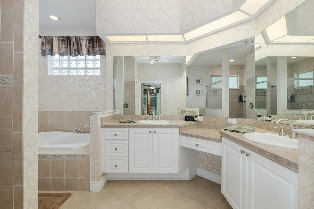 343 Royal Palm Way Spring Hill FL 34608