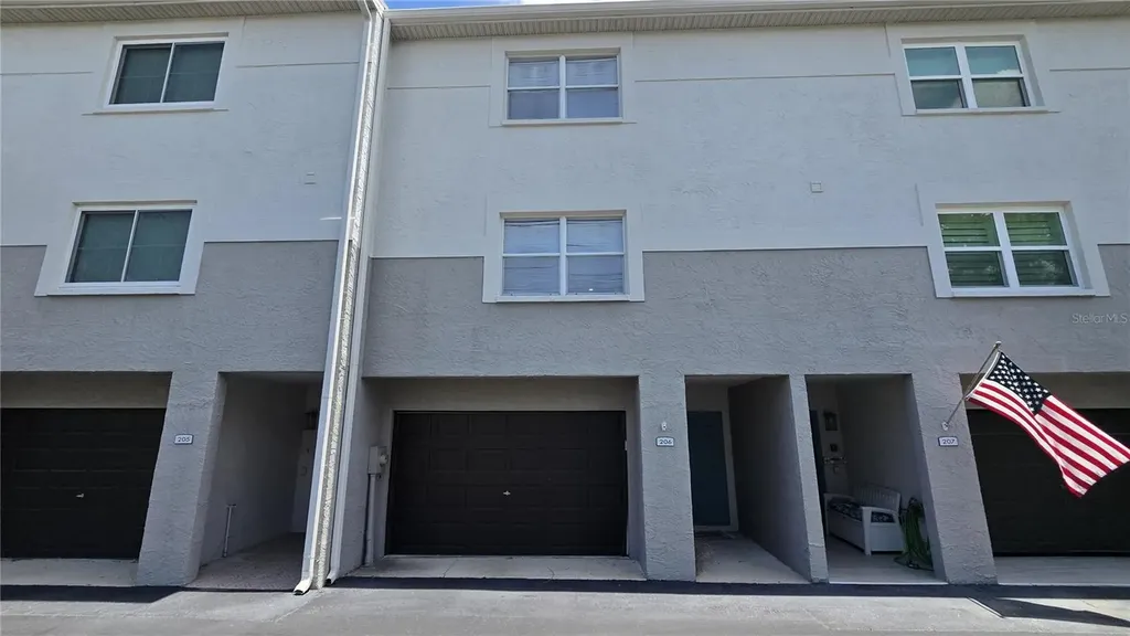 521 Pinellas Bayway S Tierra Verde FL 33715
