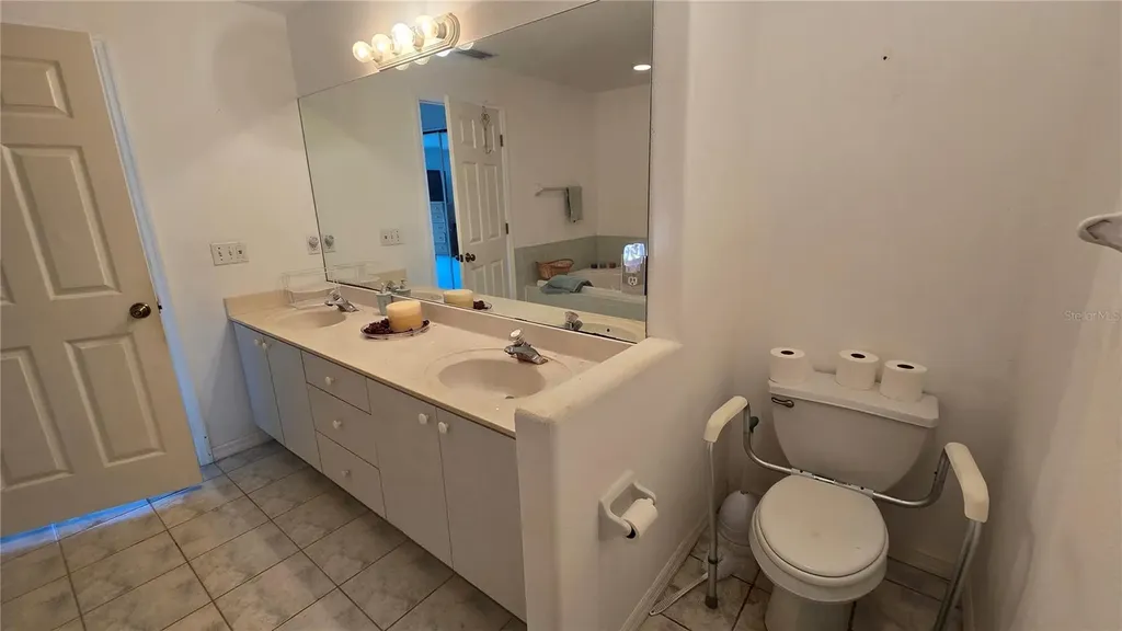 521 Pinellas Bayway S Tierra Verde FL 33715