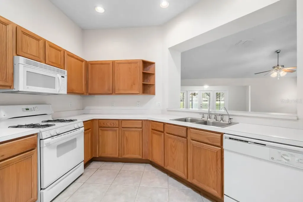 1148 Corinth Greens Drive Sun City Center FL 33573