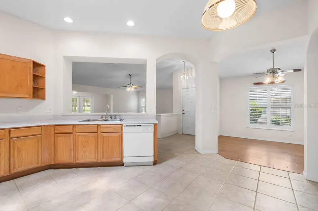 1148 Corinth Greens Drive Sun City Center FL 33573