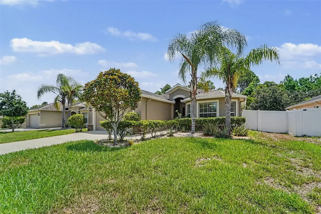 10048 Ives Loop Hudson FL 34667