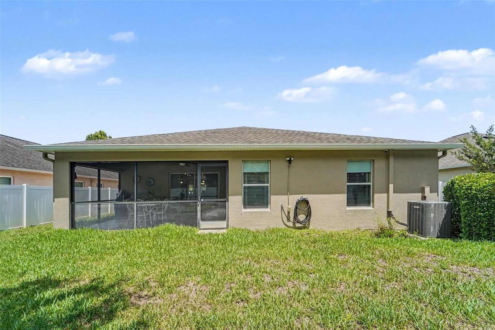 10048 Ives Loop Hudson FL 34667