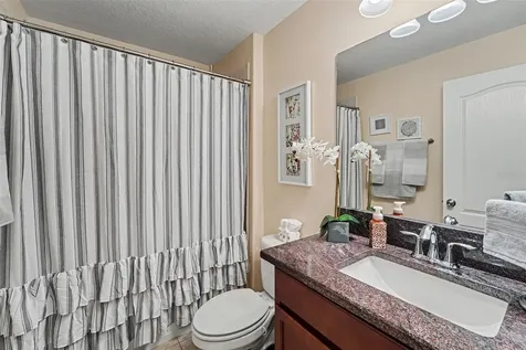 10048 Ives Loop Hudson FL 34667