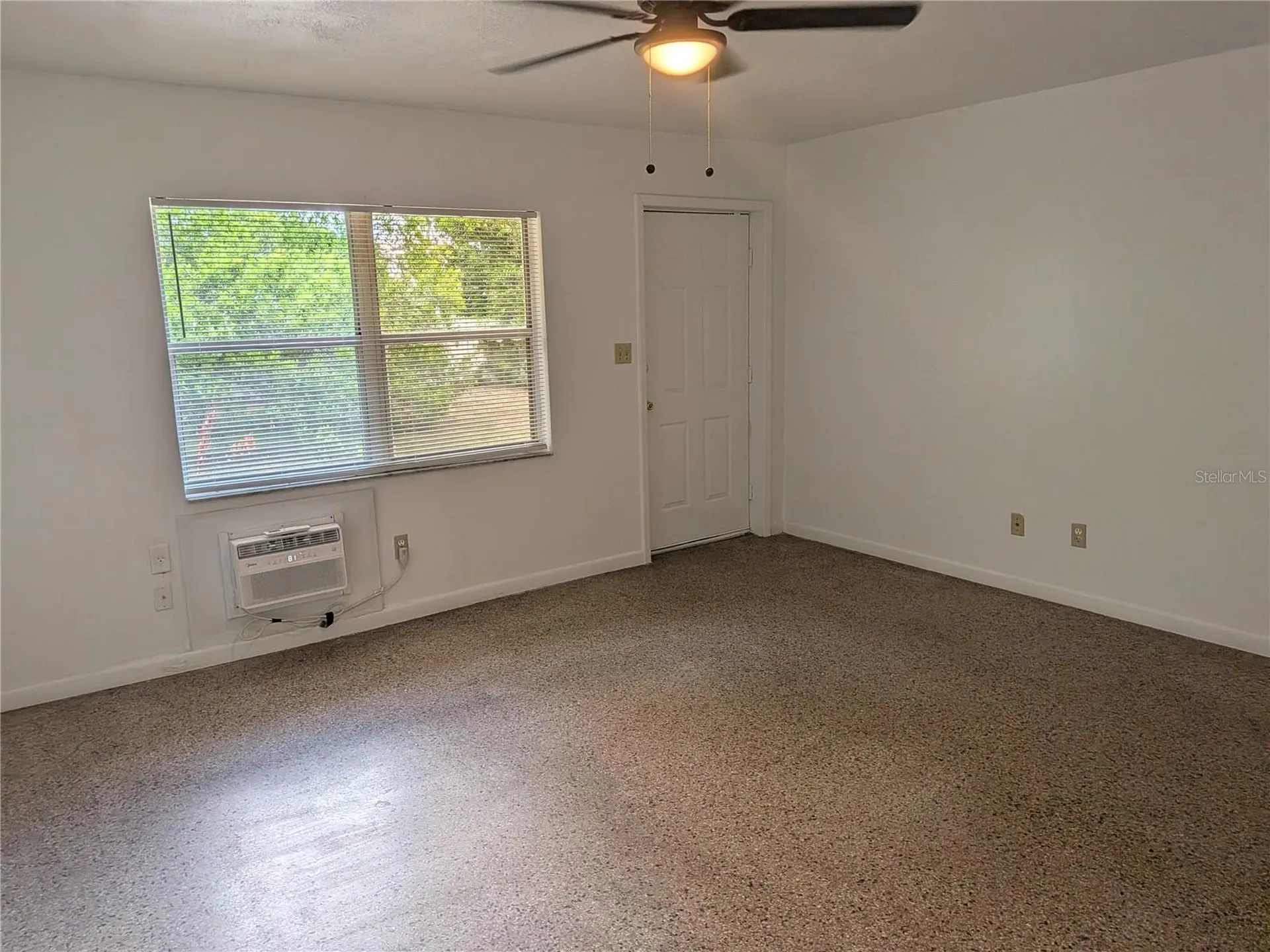 2461 44 Ocala FL 34482