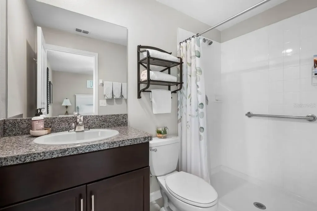 809 Timeless Moss Drive Ruskin FL 33570