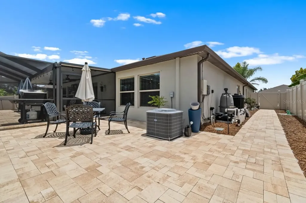 809 Timeless Moss Drive Ruskin FL 33570