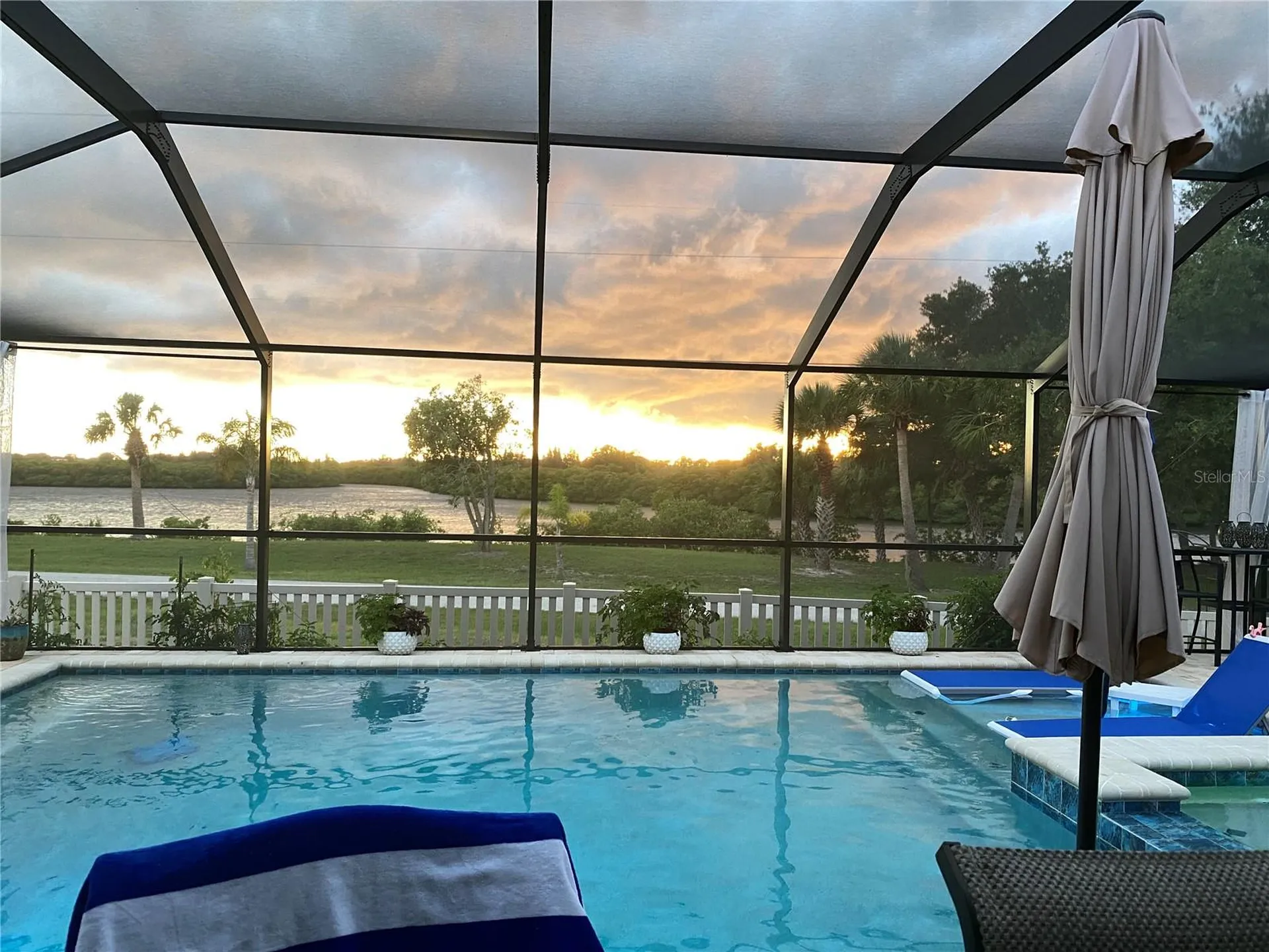 809 Timeless Moss Drive Ruskin FL 33570