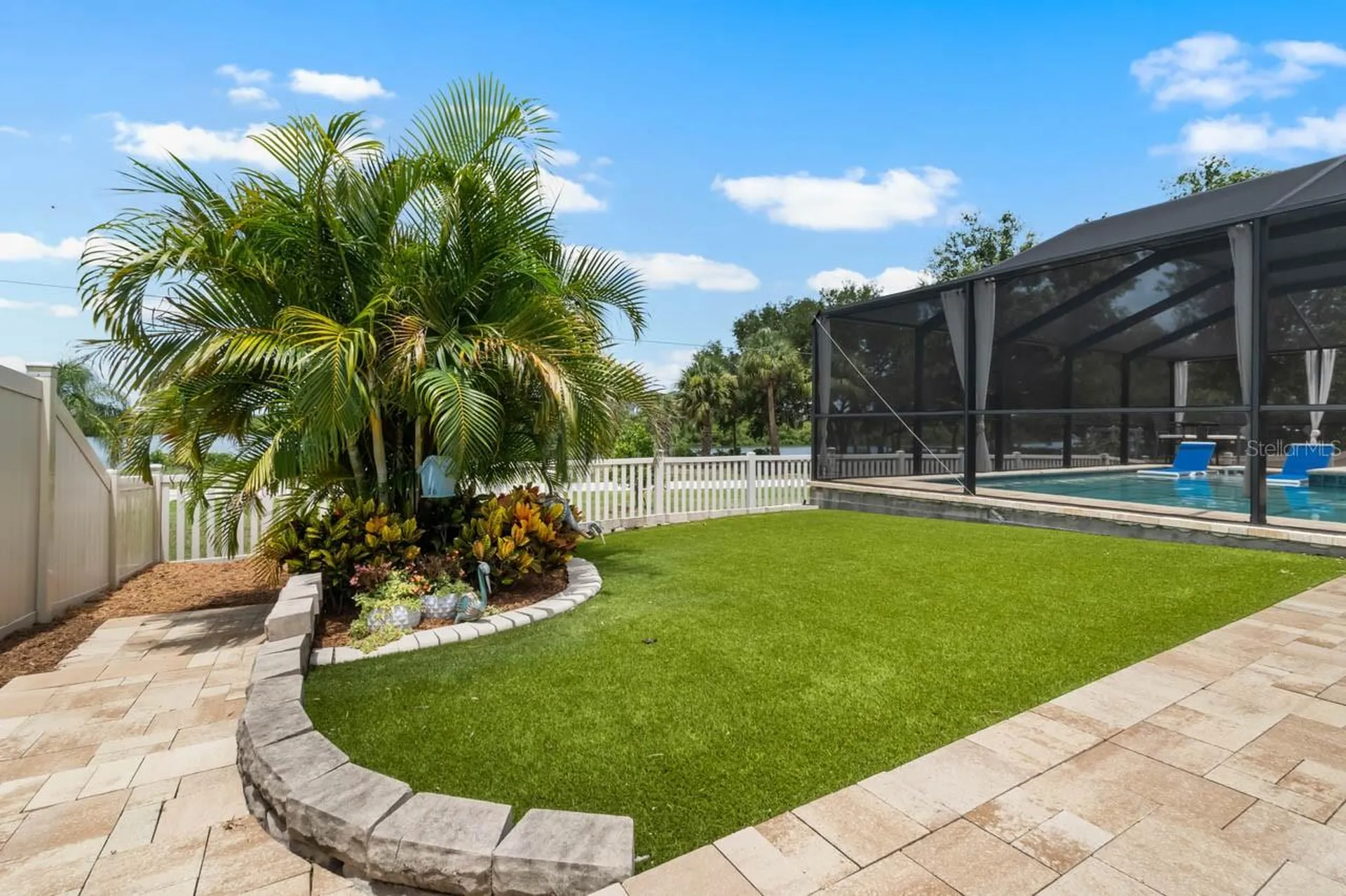 809 Timeless Moss Drive Ruskin FL 33570