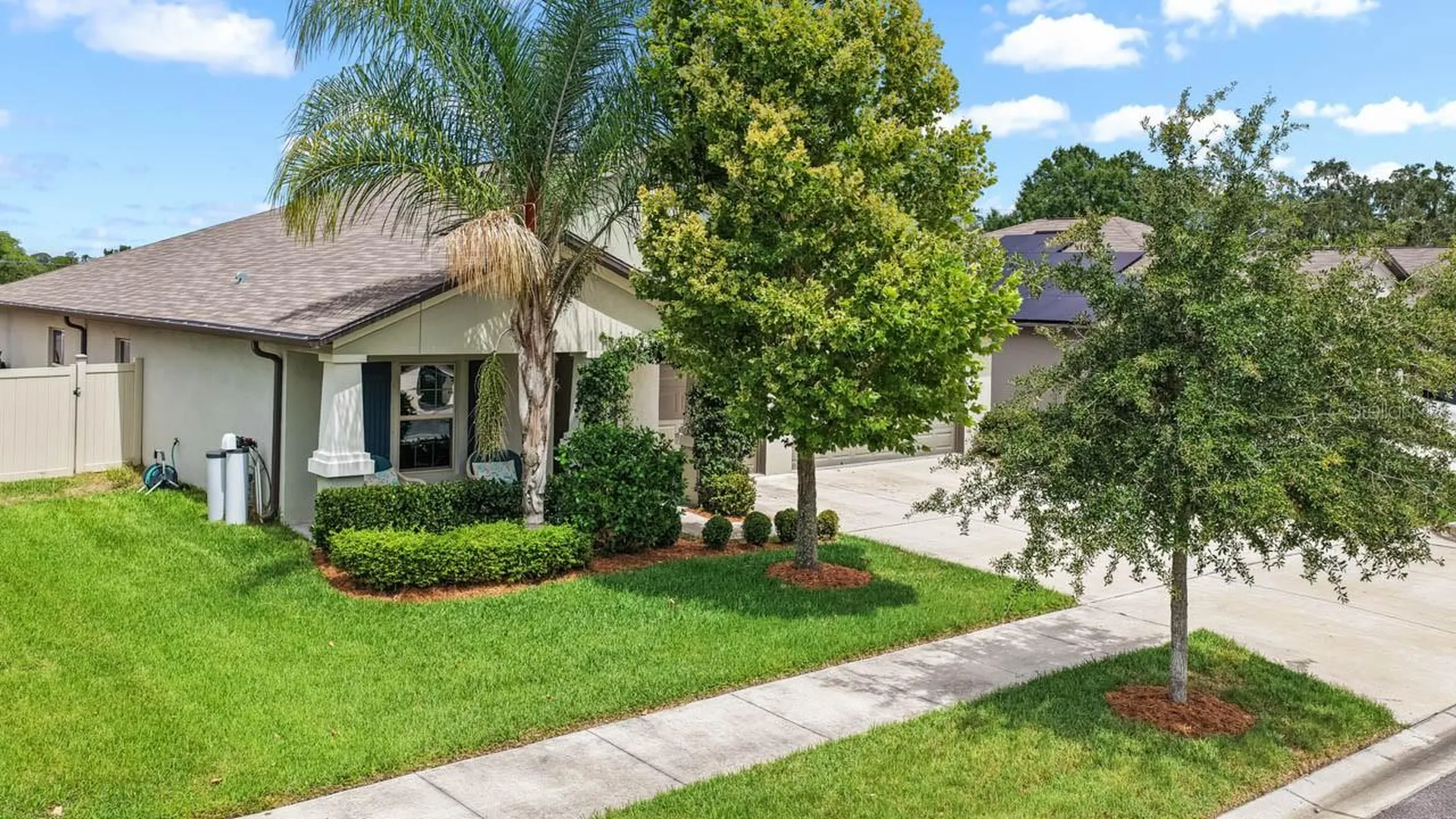 809 Timeless Moss Drive Ruskin FL 33570