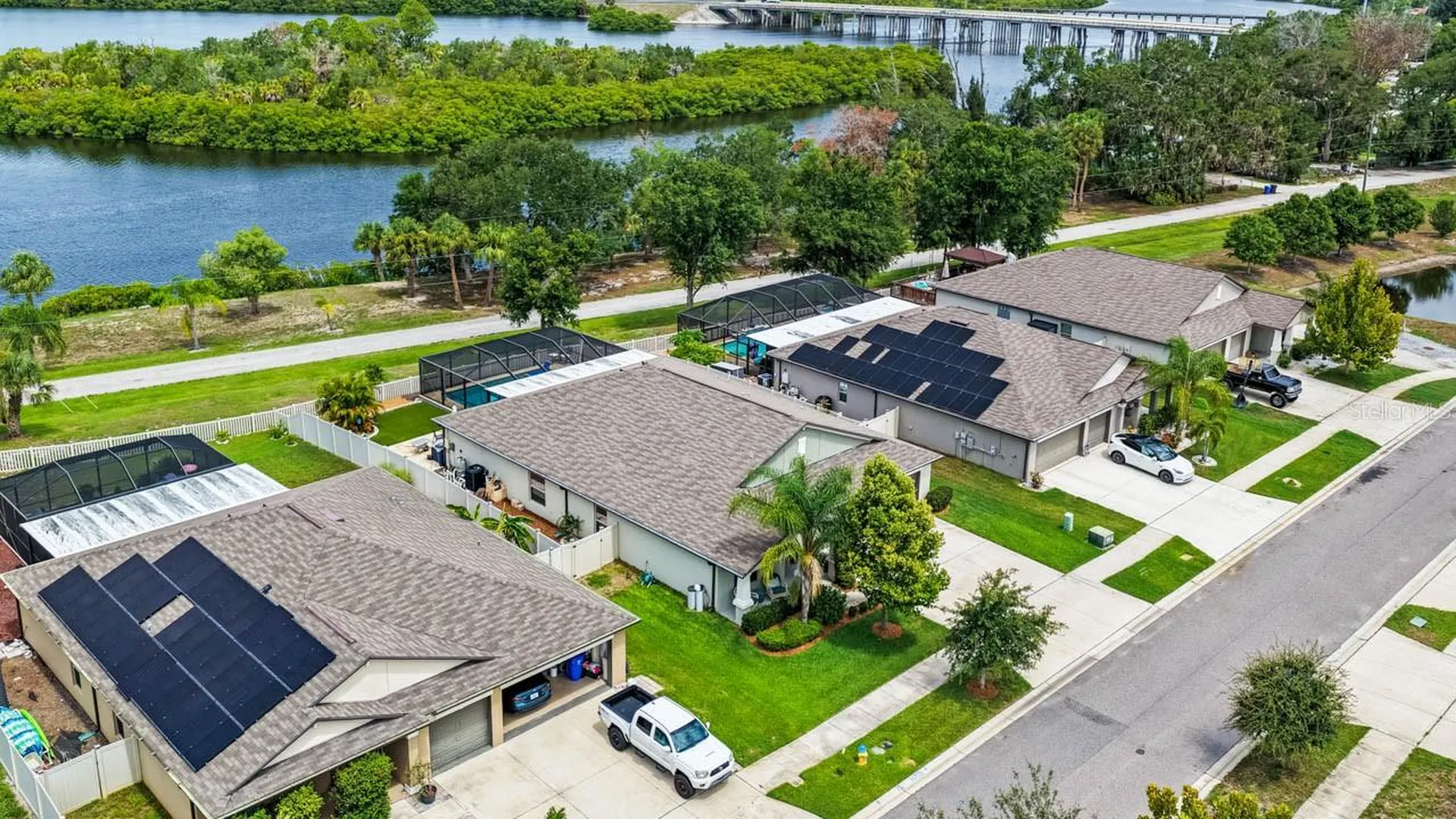 809 Timeless Moss Drive Ruskin FL 33570