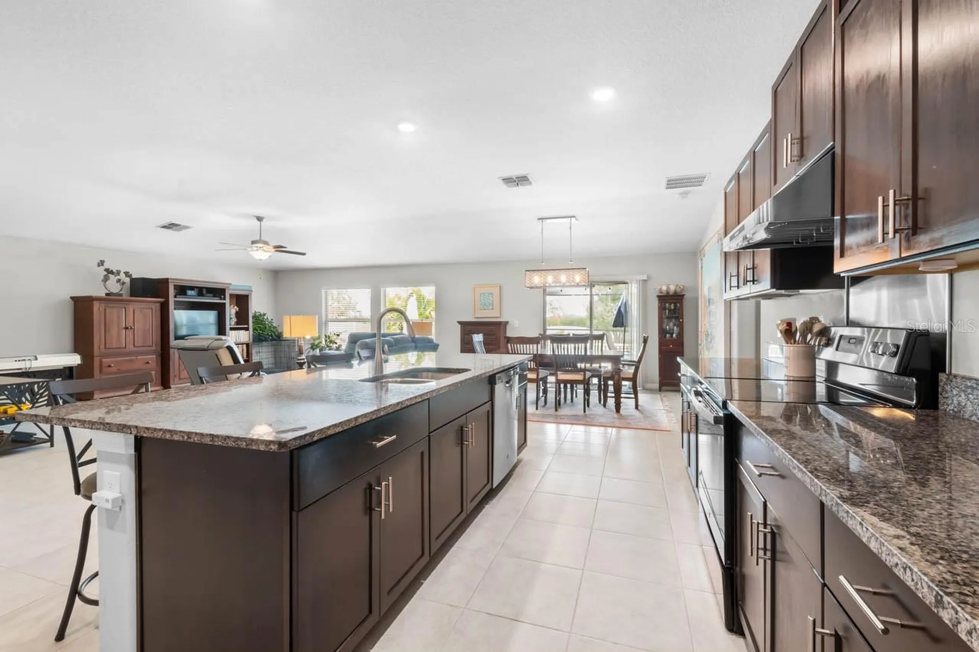 809 Timeless Moss Drive Ruskin FL 33570