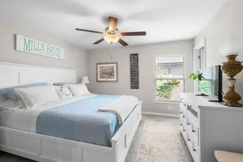 809 Timeless Moss Drive Ruskin FL 33570