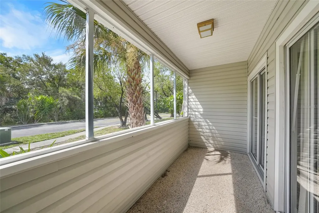 8350 Savannah Trace Circle Tampa FL 33615