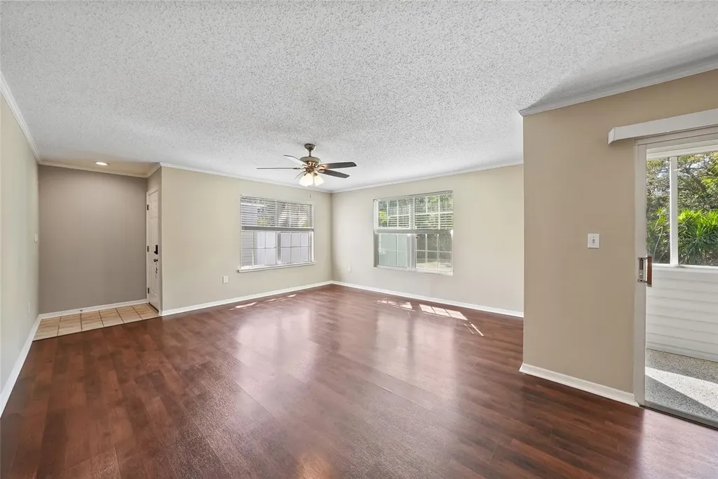8350 Savannah Trace Circle Tampa FL 33615
