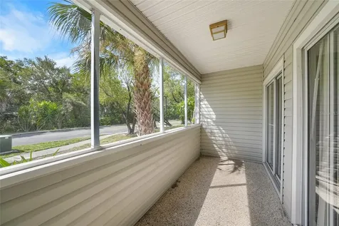 8350 Savannah Trace Circle Tampa FL 33615