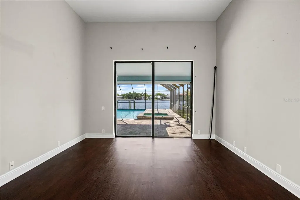 5104 E Longboat Boulevard Tampa FL 33615