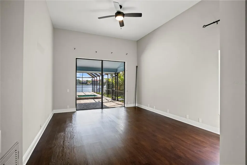 5104 E Longboat Boulevard Tampa FL 33615