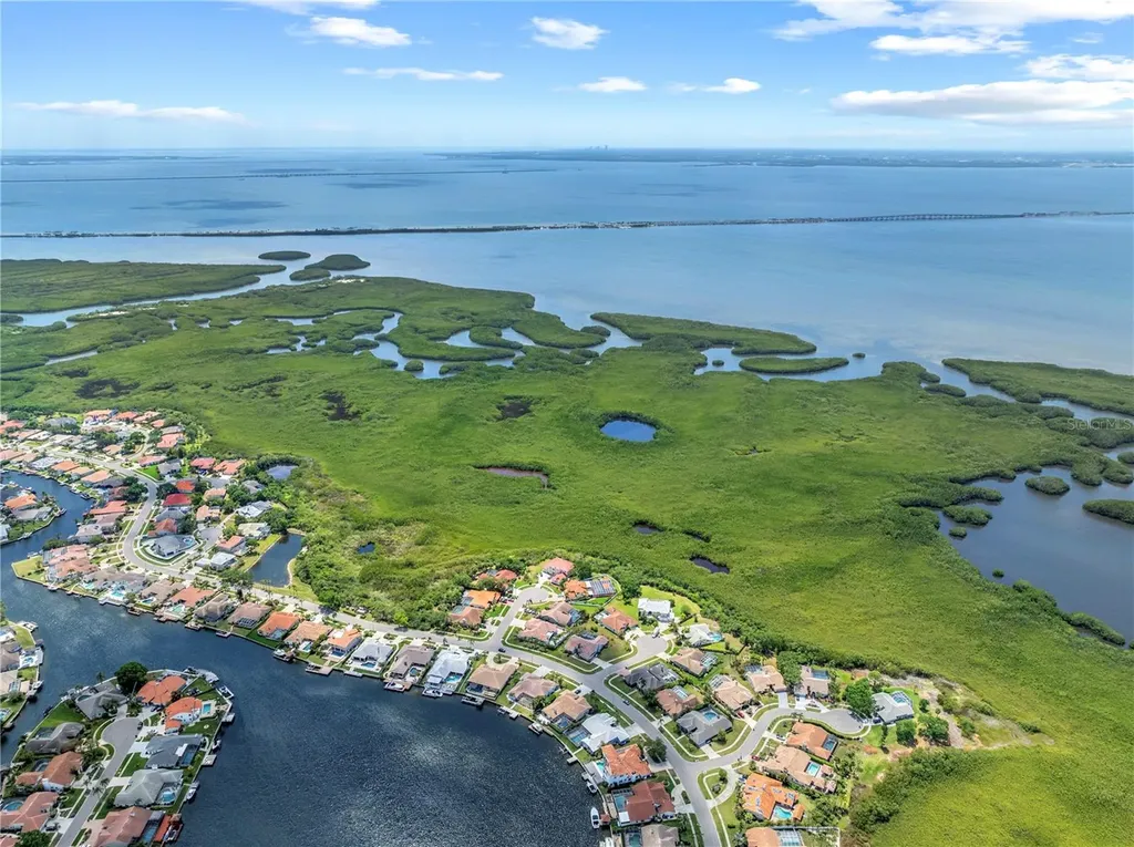 5104 E Longboat Boulevard Tampa FL 33615