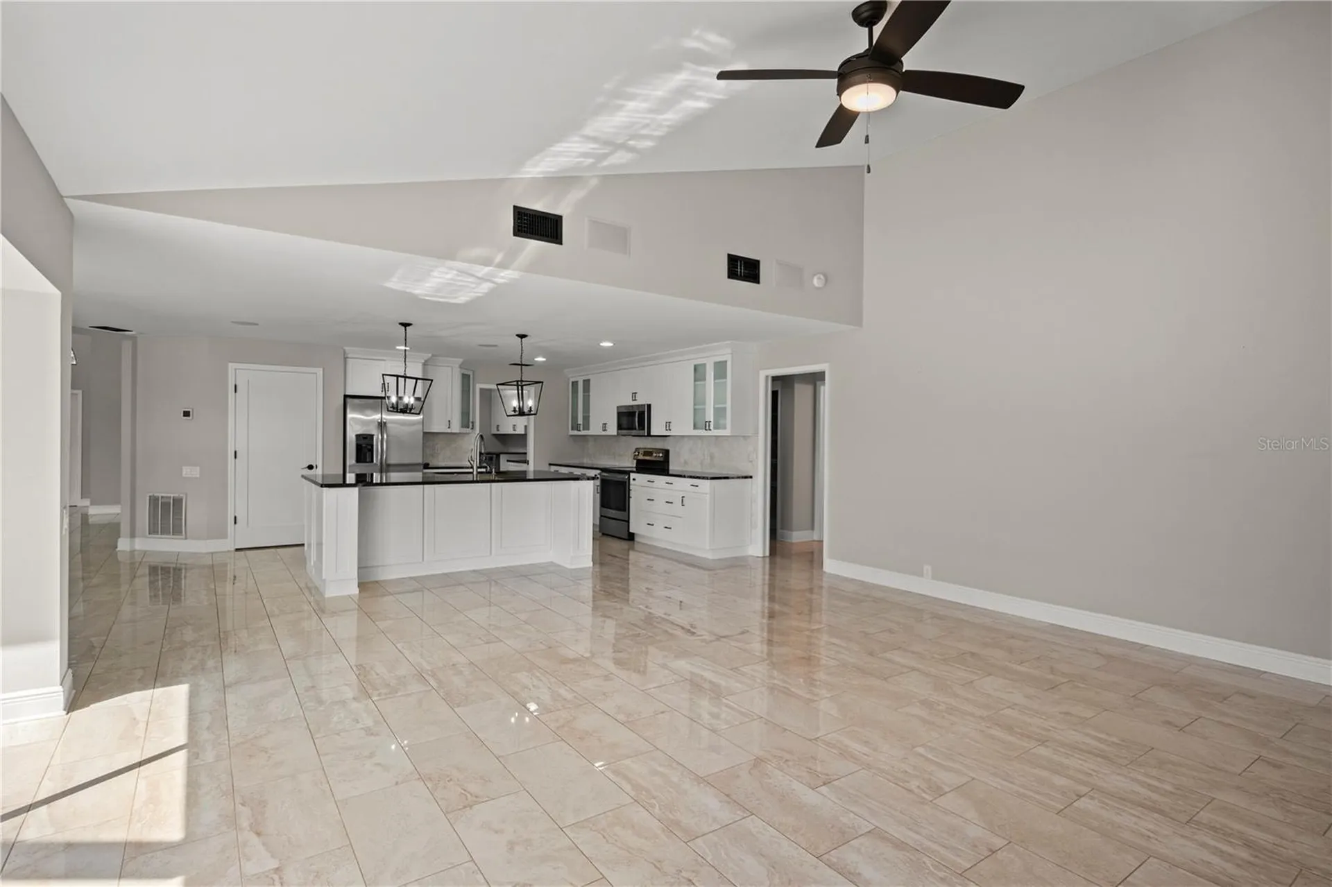 5104 E Longboat Boulevard Tampa FL 33615