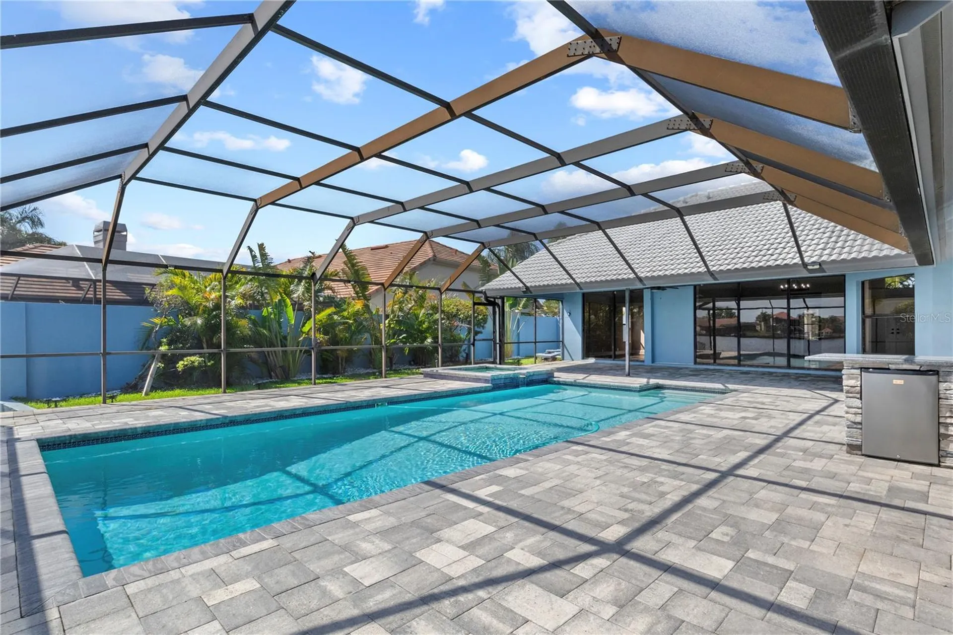 5104 E Longboat Boulevard Tampa FL 33615