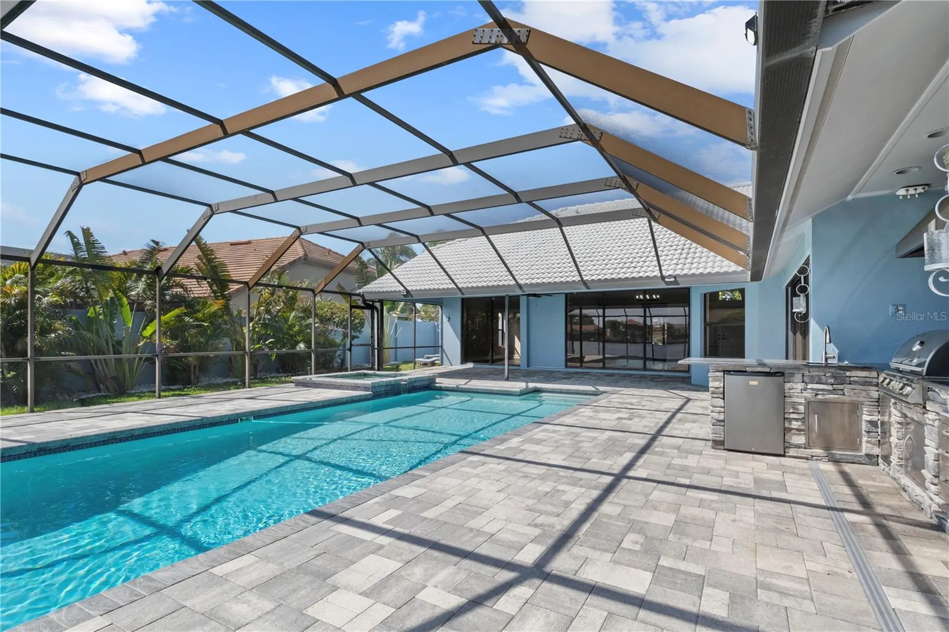 5104 E Longboat Boulevard Tampa FL 33615