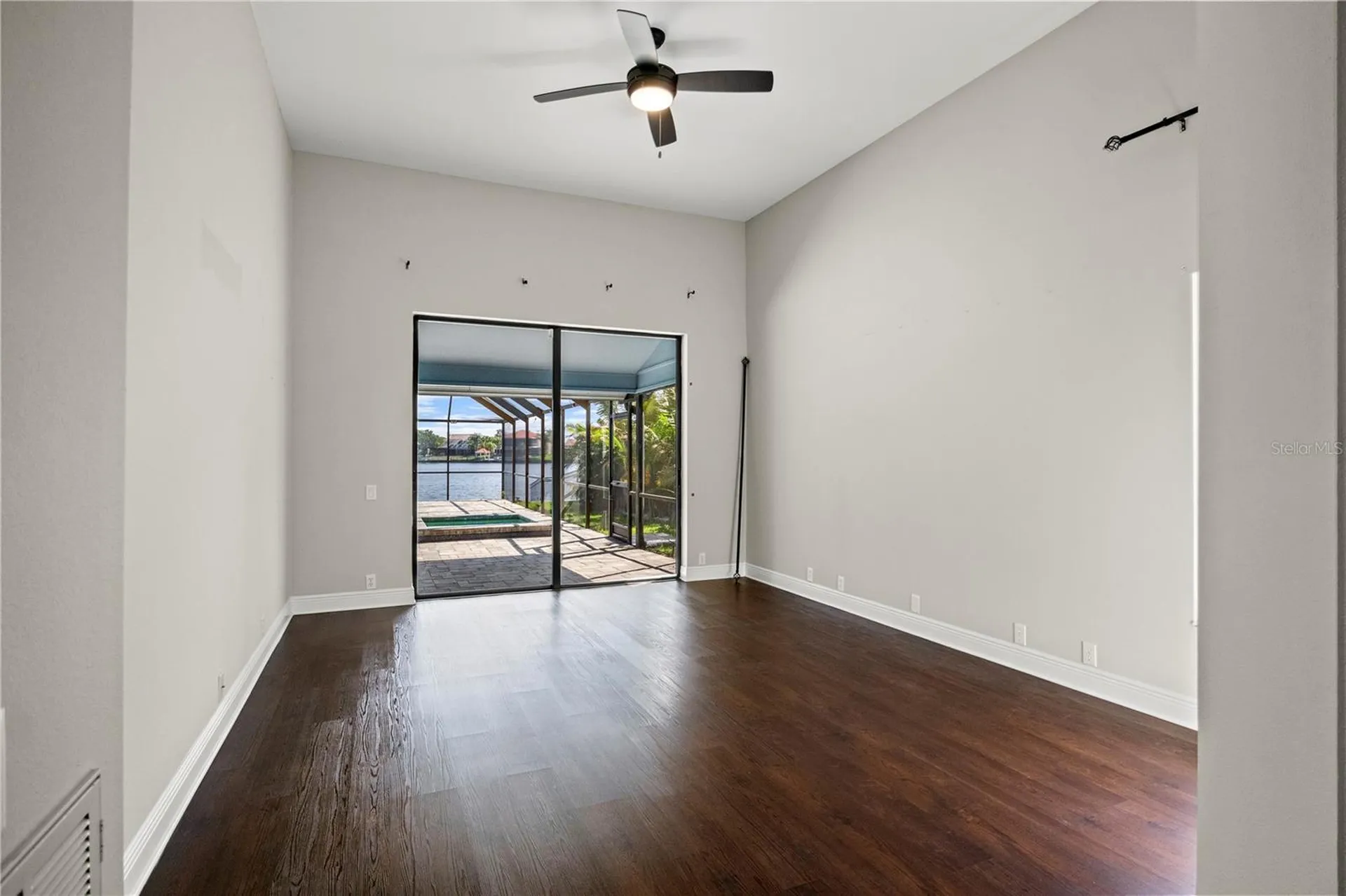 5104 E Longboat Boulevard Tampa FL 33615