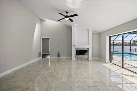 5104 E Longboat Boulevard Tampa FL 33615