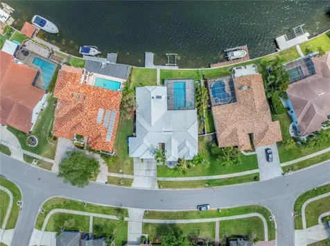 5104 E Longboat Boulevard Tampa FL 33615