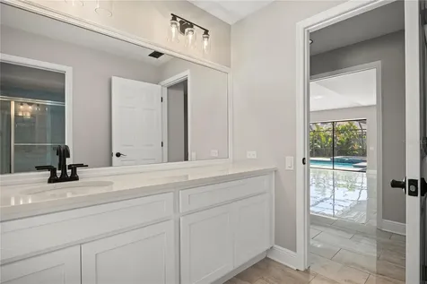 5104 E Longboat Boulevard Tampa FL 33615