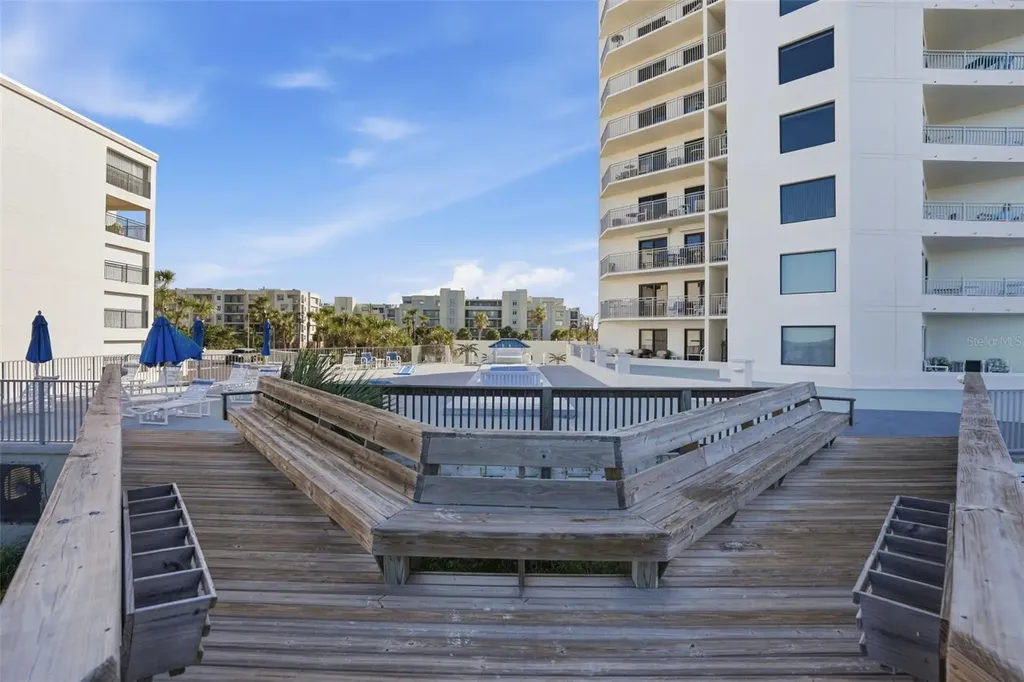 5207 S Atlantic Avenue New Smyrna Beach FL 32169