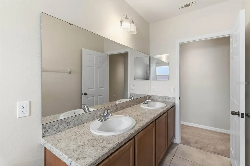 4069 Marina Isle Drive Kissimmee FL 34746