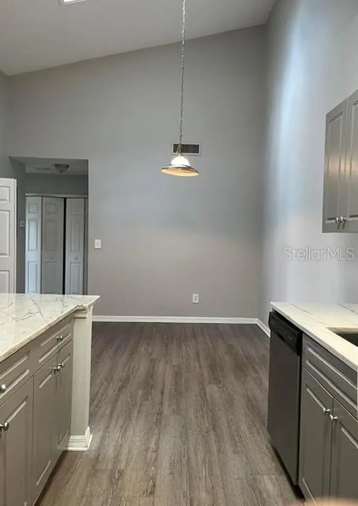 145 N Pearl Lake Causeway Altamonte Springs FL 32714