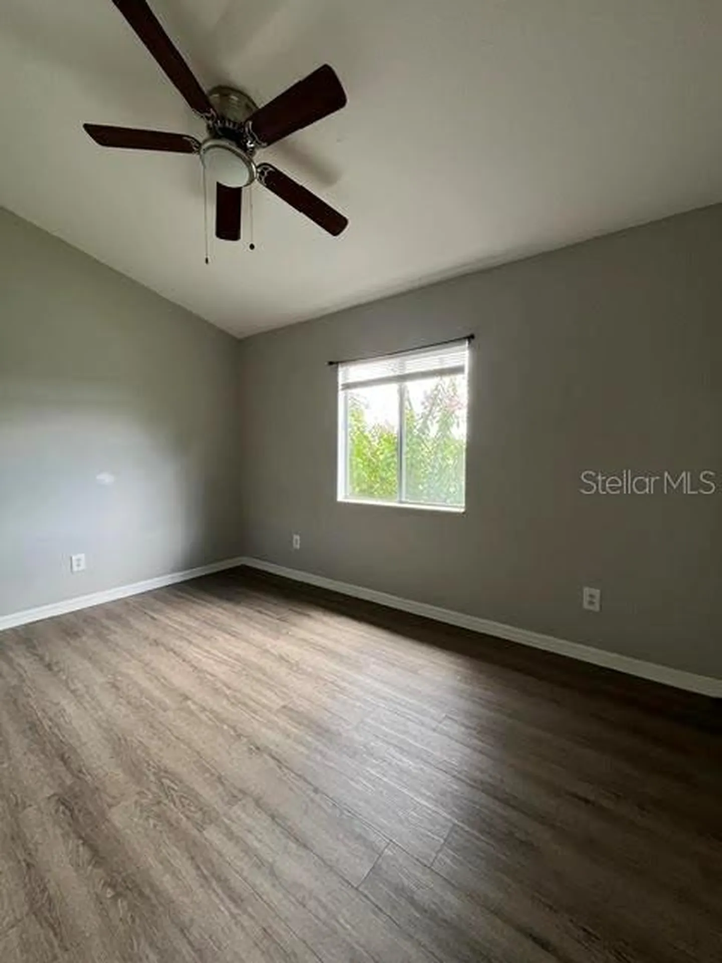 145 N Pearl Lake Causeway Altamonte Springs FL 32714