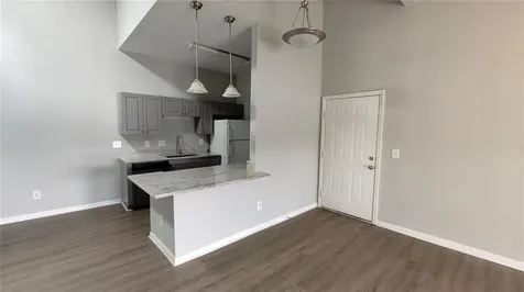 145 N Pearl Lake Causeway Altamonte Springs FL 32714