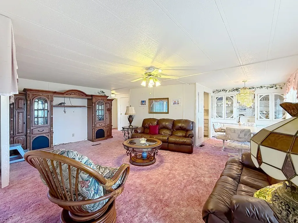 176 Sunset Drive Tavares FL 32778